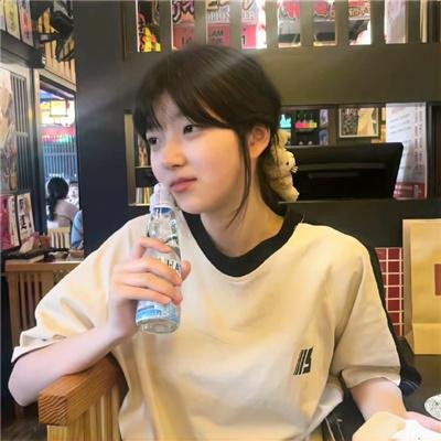 被勇者队伍开除的驯兽师，邂逅最强种猫耳少女